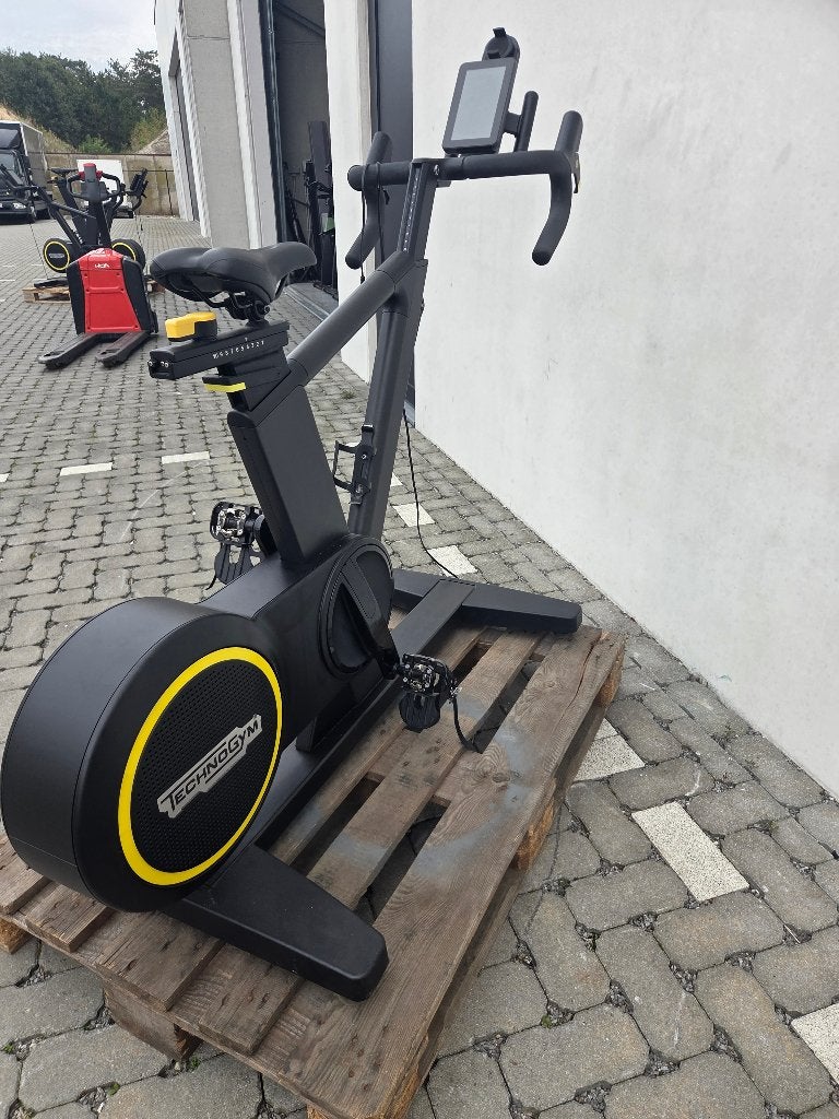 Technogym Skillbike - Professionele Indoor Fiets, Sport en Fitness, Ophalen, Zo goed als nieuw, Benen, Overige typen
