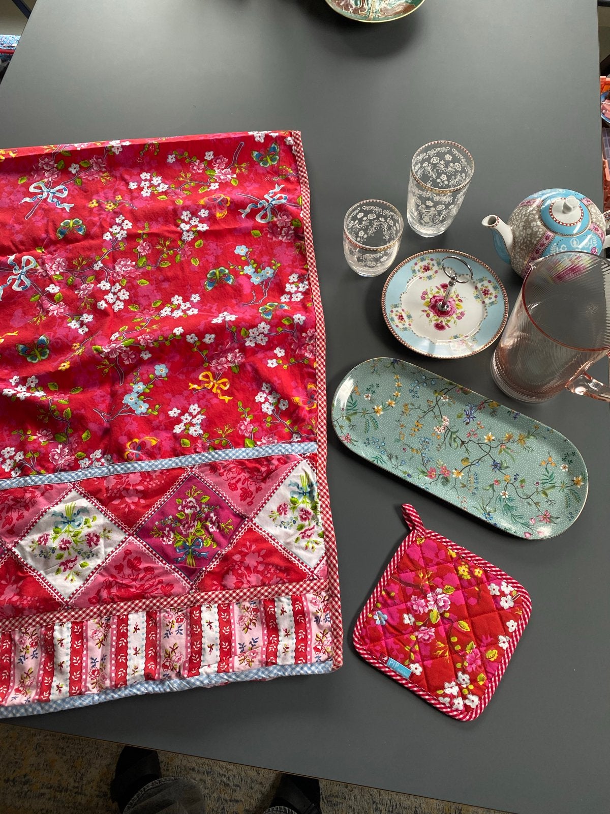 Pip Studio servies, theepot, glazen, etagère en meer, Ophalen, Gebruikt, Pip Studio, Schaal of Schalen