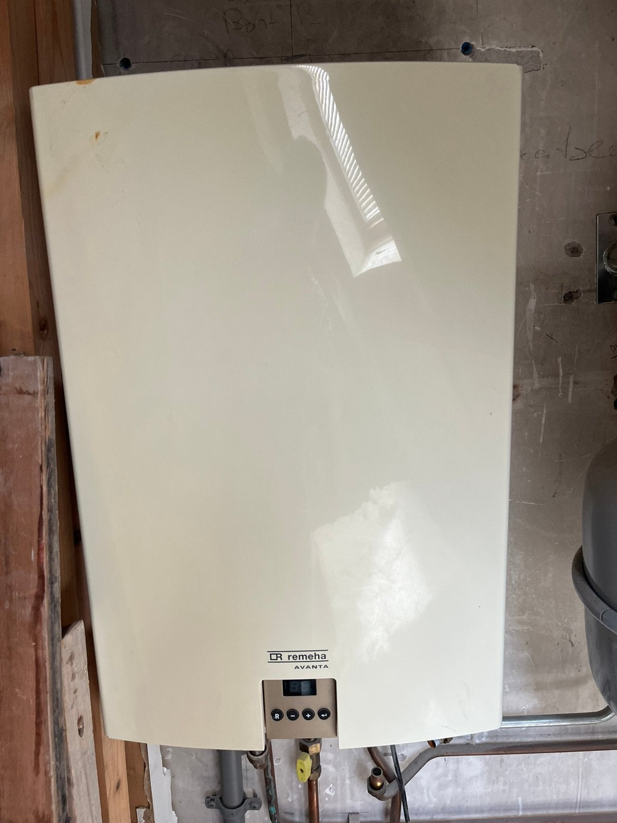 HR-Combiketel Remeha Avanta 35C + expansievat, Ophalen, Geiser, Zo goed als nieuw, Minder dan 20 liter