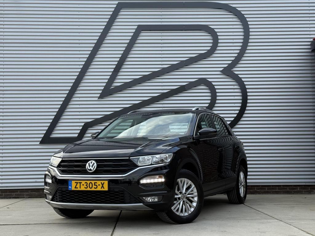 Volkswagen T-Roc 1.5 TSI Style 1e Eigenaar|Navi|Carplay|Auto, Stof, 4 cilinders, 150 pk, Zwart