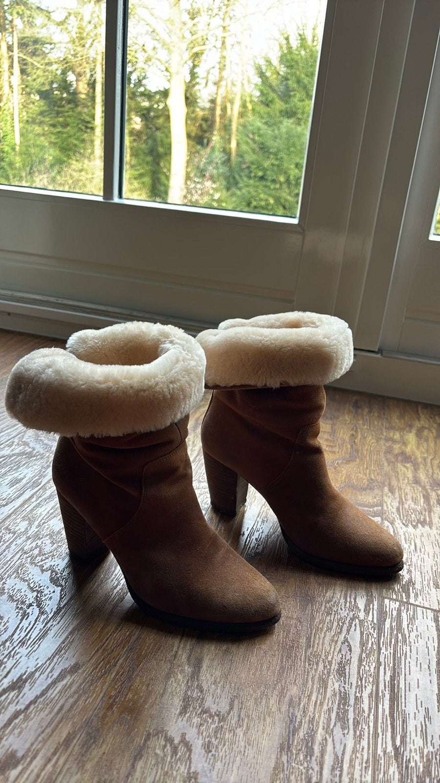 UGG Laarzen Bruin met Bont - Maat 38, Kleding | Dames, Ophalen of Verzenden, Gedragen, Bruin, Lage of Enkellaarzen