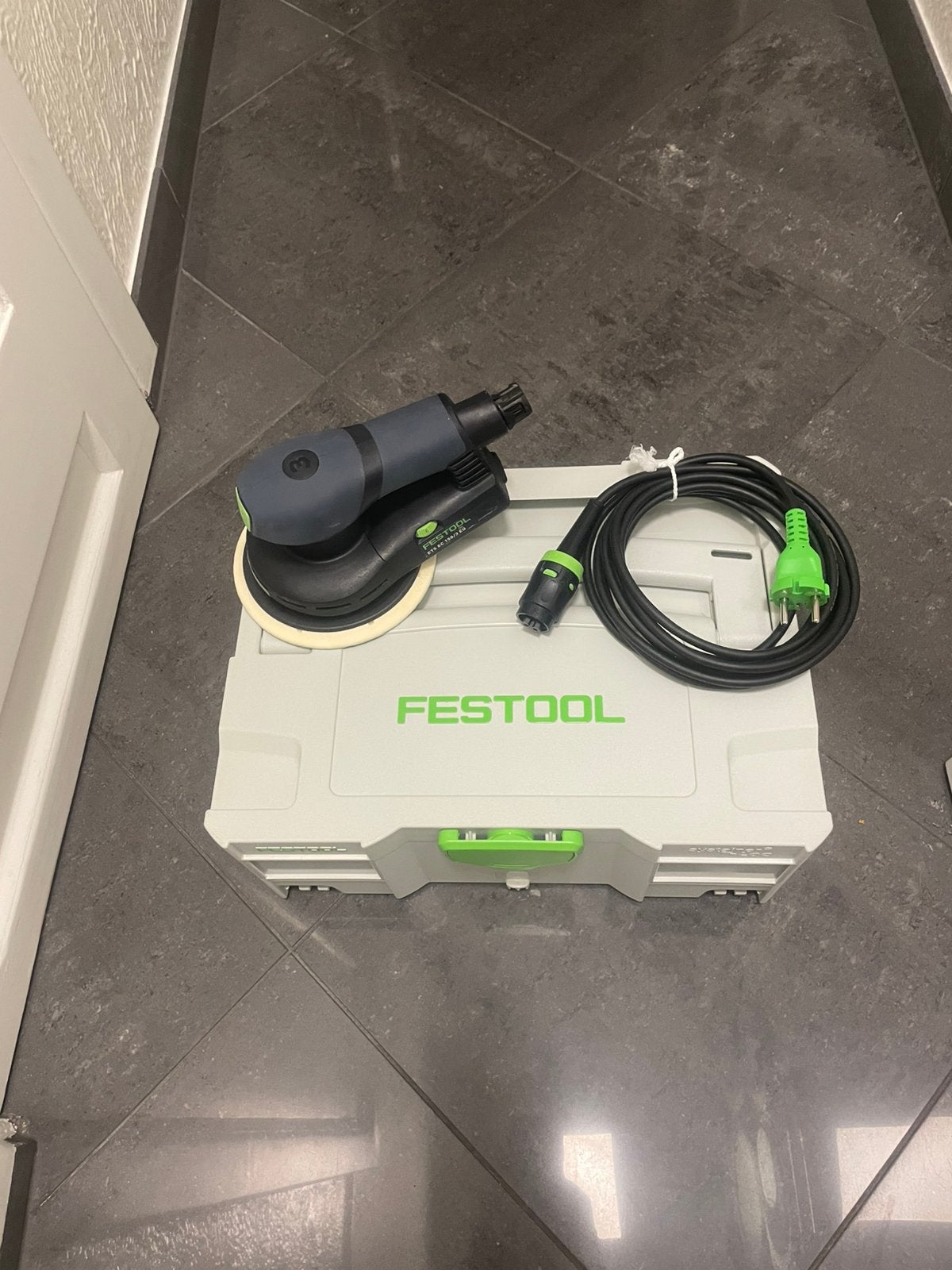 Festool Excenterschuurmachine ETS EC 150/3 EQ., Ophalen of Verzenden, Zo goed als nieuw, Minder dan 600 watt, Excentrische schuurmachine