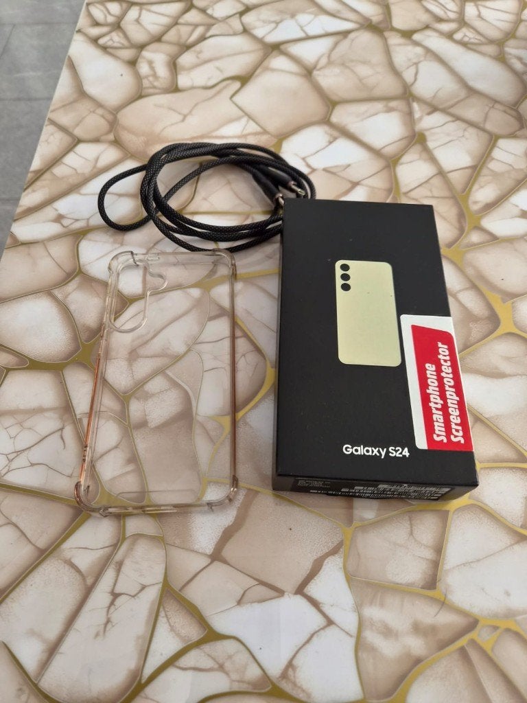 Samsung Galaxy S24 - 128GB - Amber Yellow, Ophalen, Overige kleuren, Galaxy S24, Zo goed als nieuw