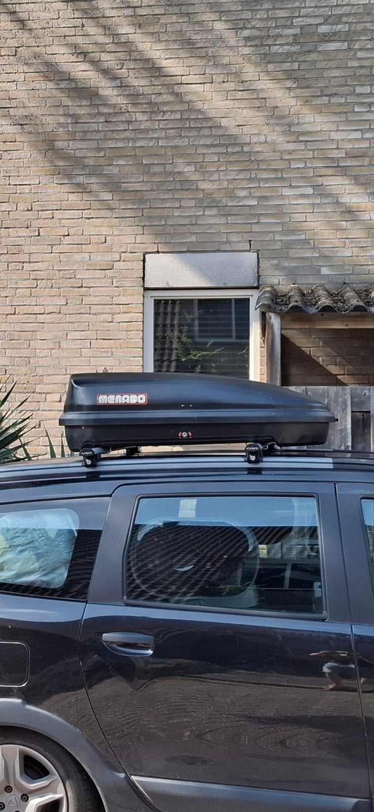 Dakkoffer 320 liter, Menabo Quasar, Ophalen, Gebruikt