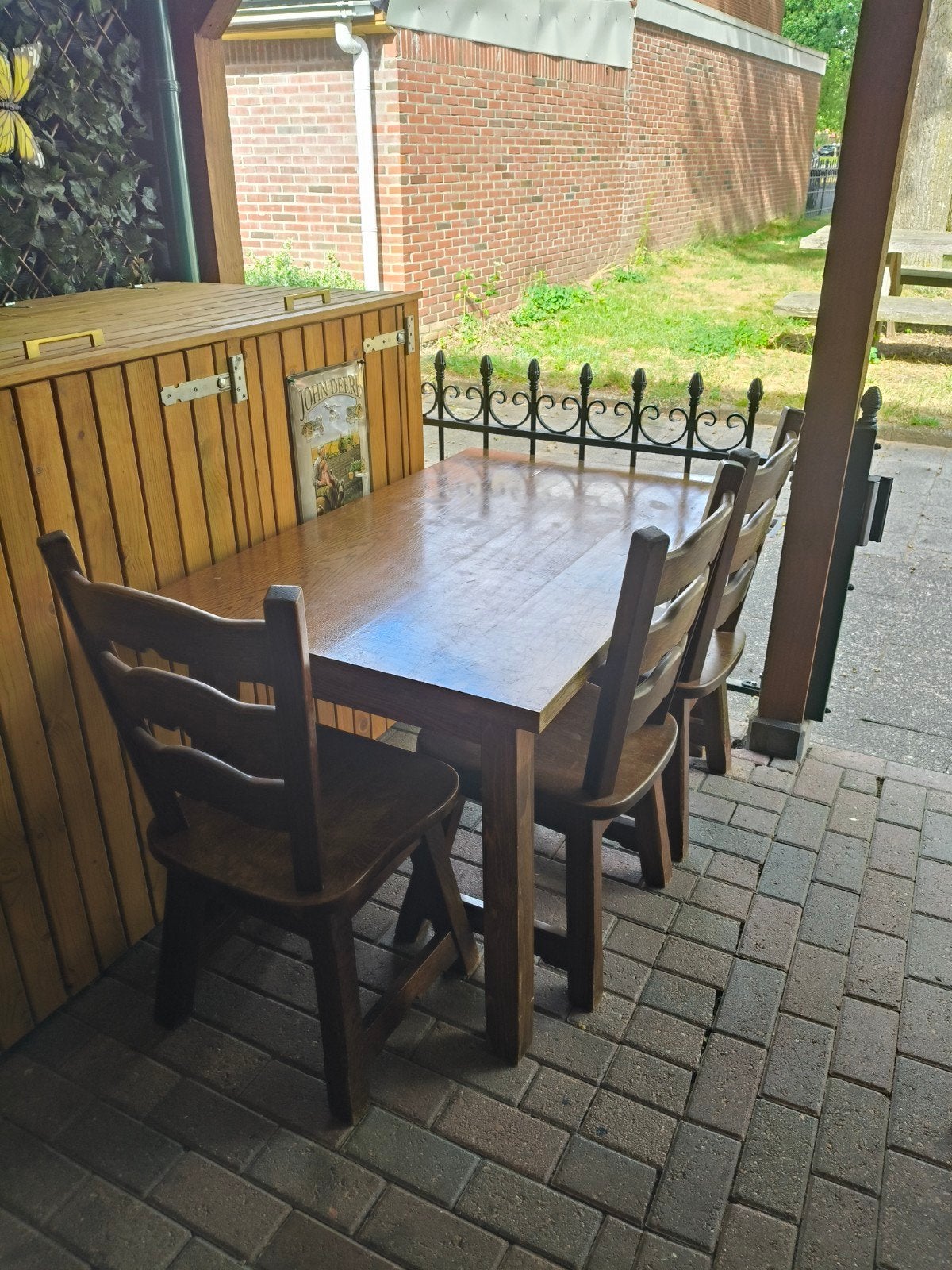 Gratis eikenhouten tafel met 3 stoelen (130x80x75 cm) met ge, Huis en Inrichting, Tafels | Eettafels, Ophalen, Gebruikt, 100 tot 150 cm