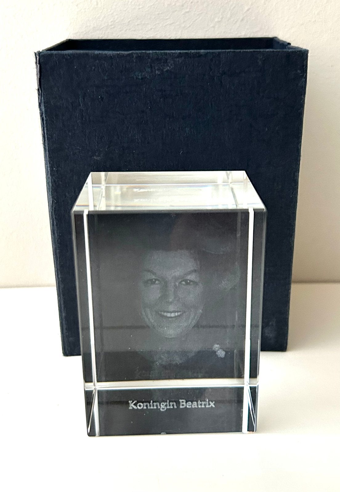 3D hologram Koningin Beatrix, Ophalen of Verzenden, Zo goed als nieuw, Nederland, Overige typen