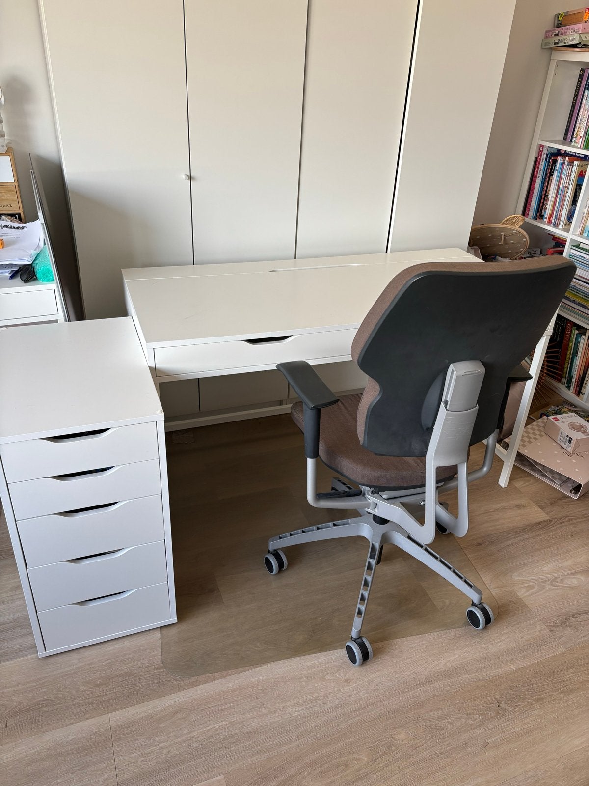 IKEA ALEX Bureau met lades en ladeblok, wit en bureaustoel, Ophalen, Gebruikt, Met lades, Spaanplaat of MDF