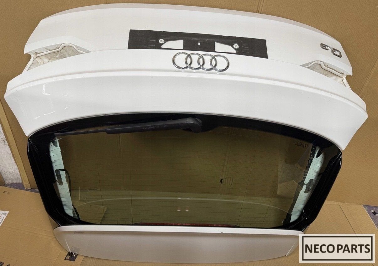 AUDI Q3 83A SPORTBACK ACHTERKLEP LY9L COMPLEET ALLES LEVERBA, Gebruikt, -, Achter, -