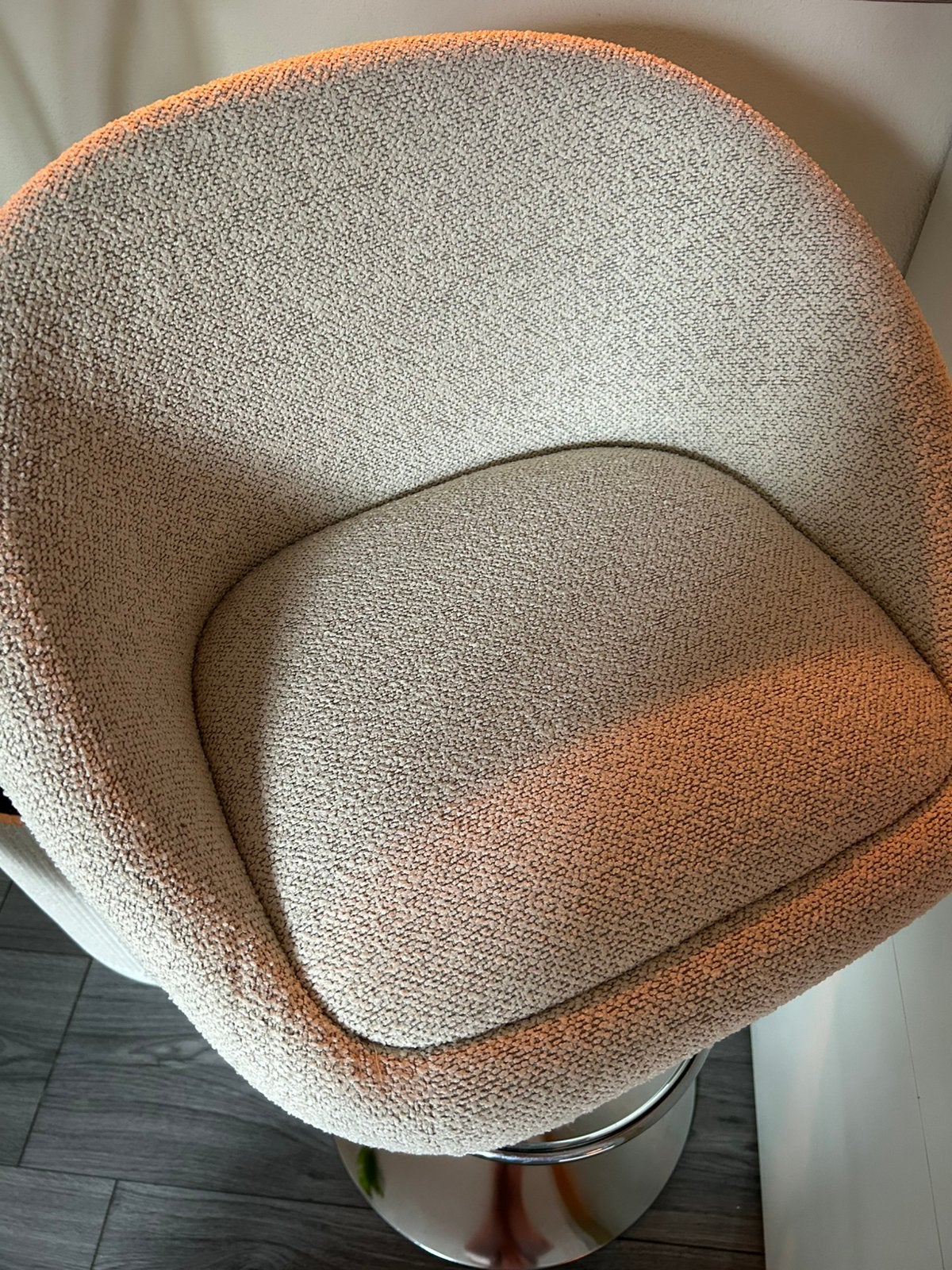 Beige boucle barkruk Taulov, Ophalen, 60 tot 90 cm, Zo goed als nieuw, 1 kruk
