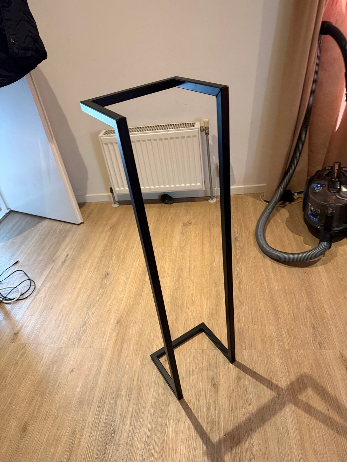 Modern zwart handdoekenrek, Ophalen of Verzenden, Gebruikt, Zwart, Handdoekenrek