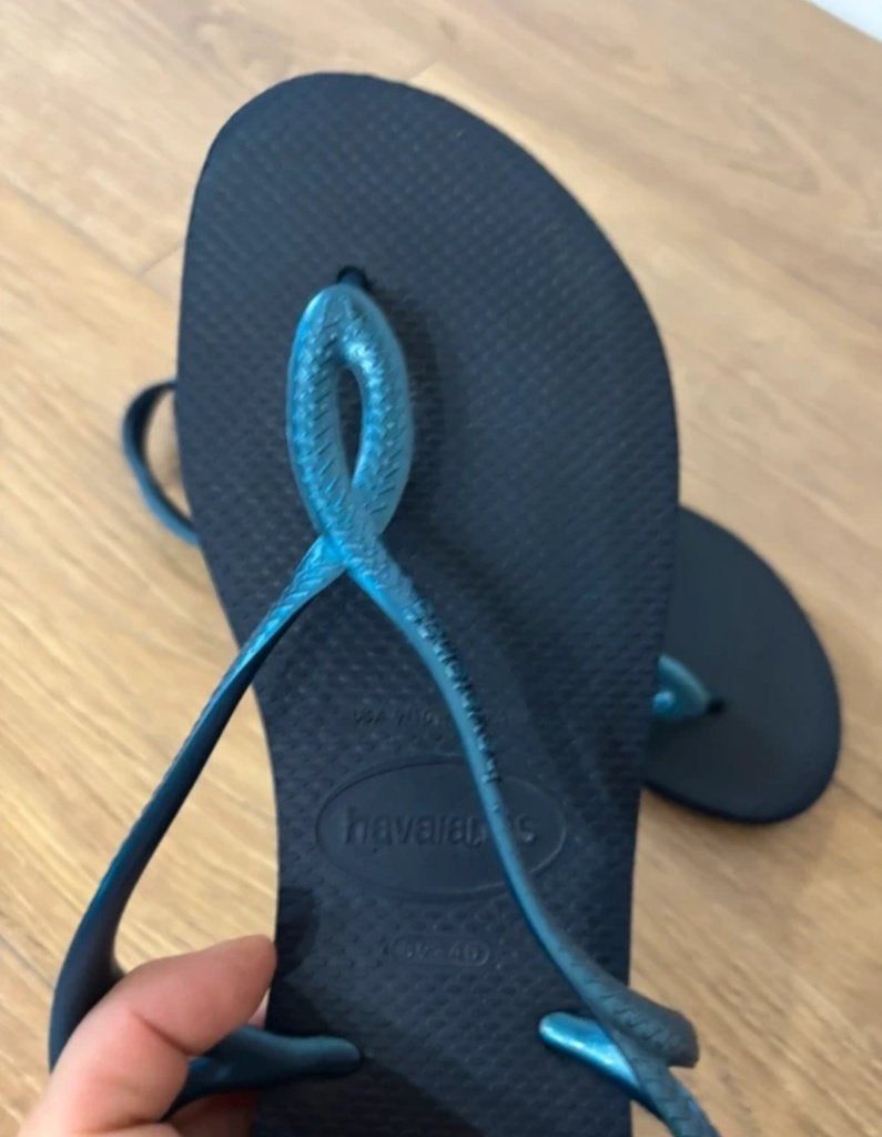 Havaianas slippers-nieuw, Slippers, Blauw, Ophalen of Verzenden, Zo goed als nieuw