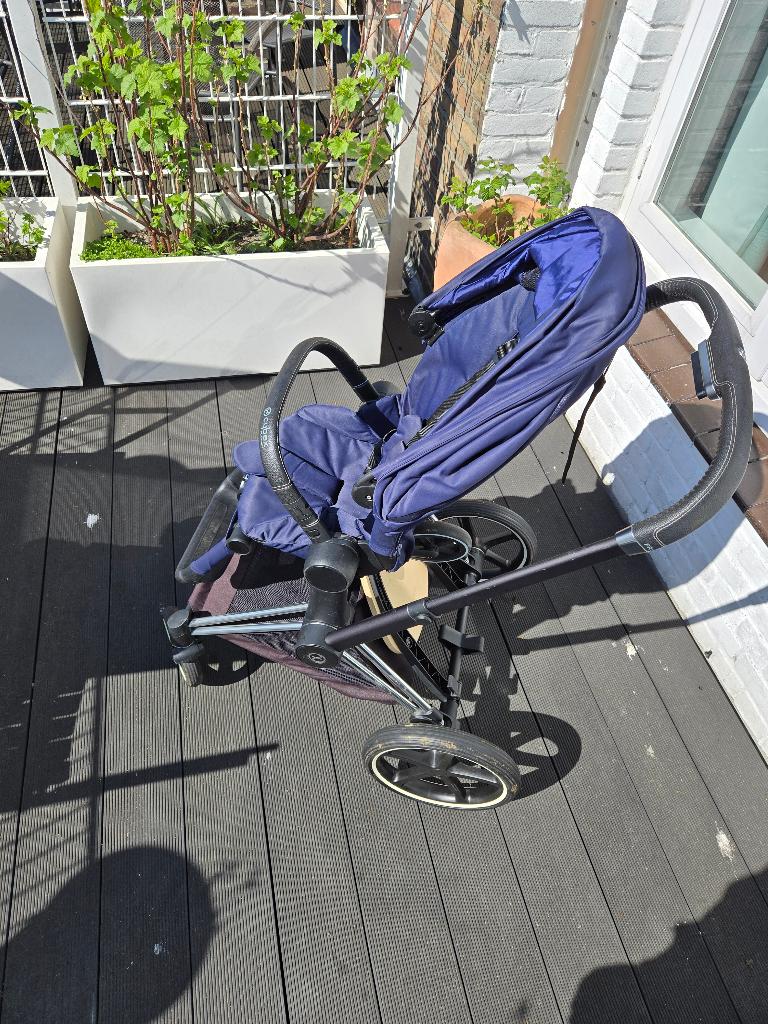 Cybex priam Platinum (met acc.), Kinderen en Baby's, Kinderwagens en Combinaties, Gebruikt, Verstelbare duwstang, Ophalen, Kinderwagen
