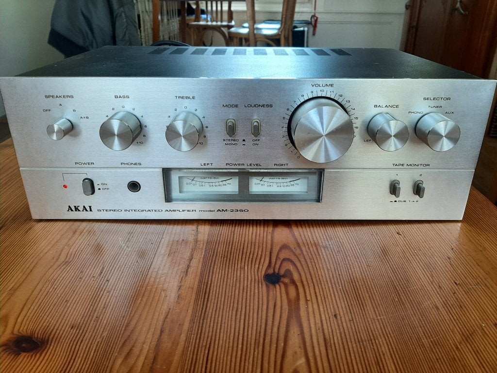 Vintage Akai AM-2350 versterker, Gebruikt, Ophalen, Overige merken, Minder dan 60 watt