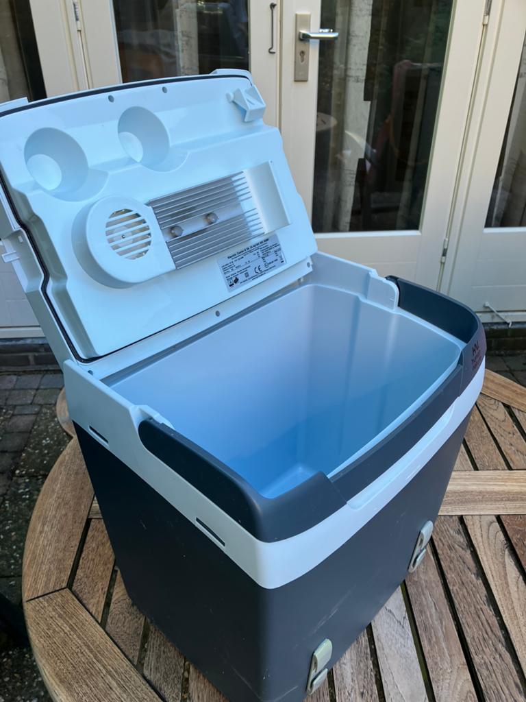 Anwb auto koelbox, Ophalen, Zo goed als nieuw, Elektrisch