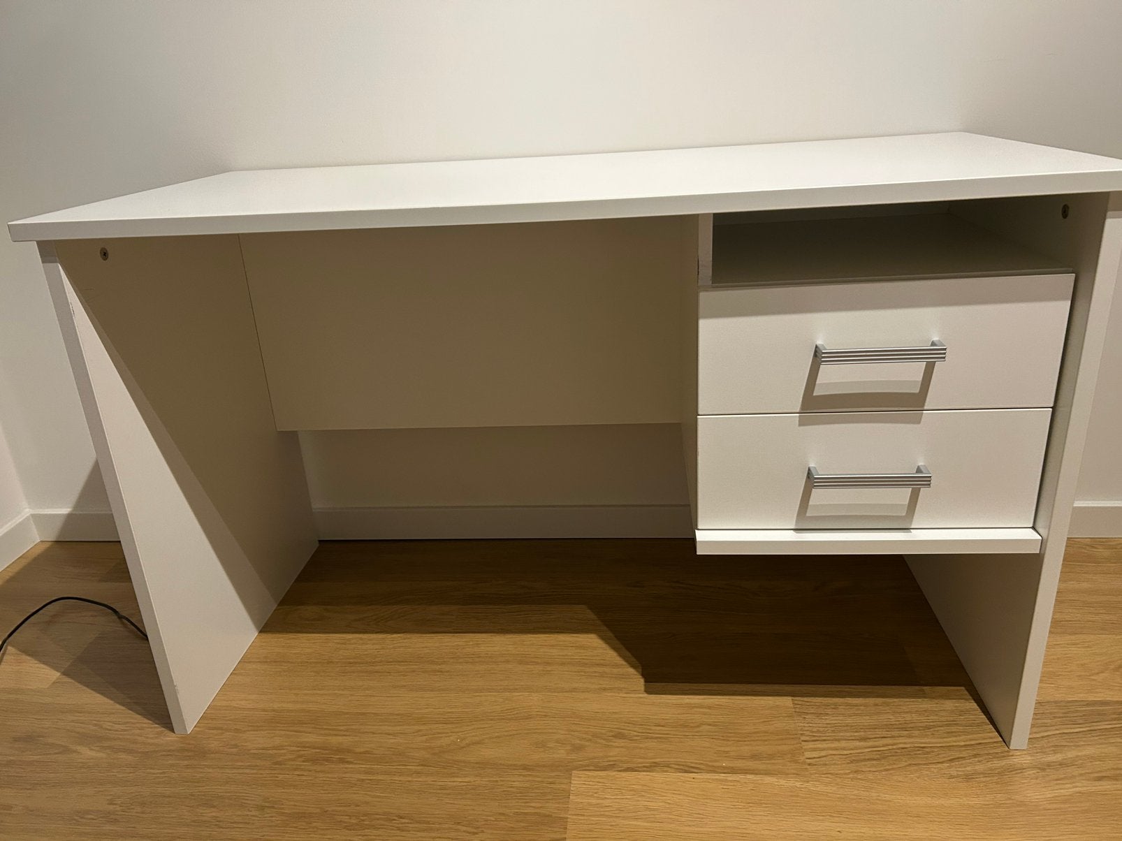 Wit kinder/tiener bureau, Ophalen, Gebruikt
