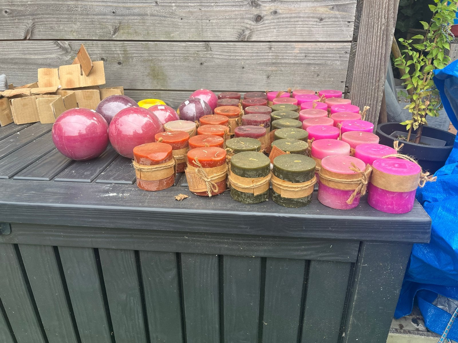 Partij handgemaakte kaarsen in diverse kleuren, Meerkleurig, Overige merken, Ophalen of Verzenden, Kaars