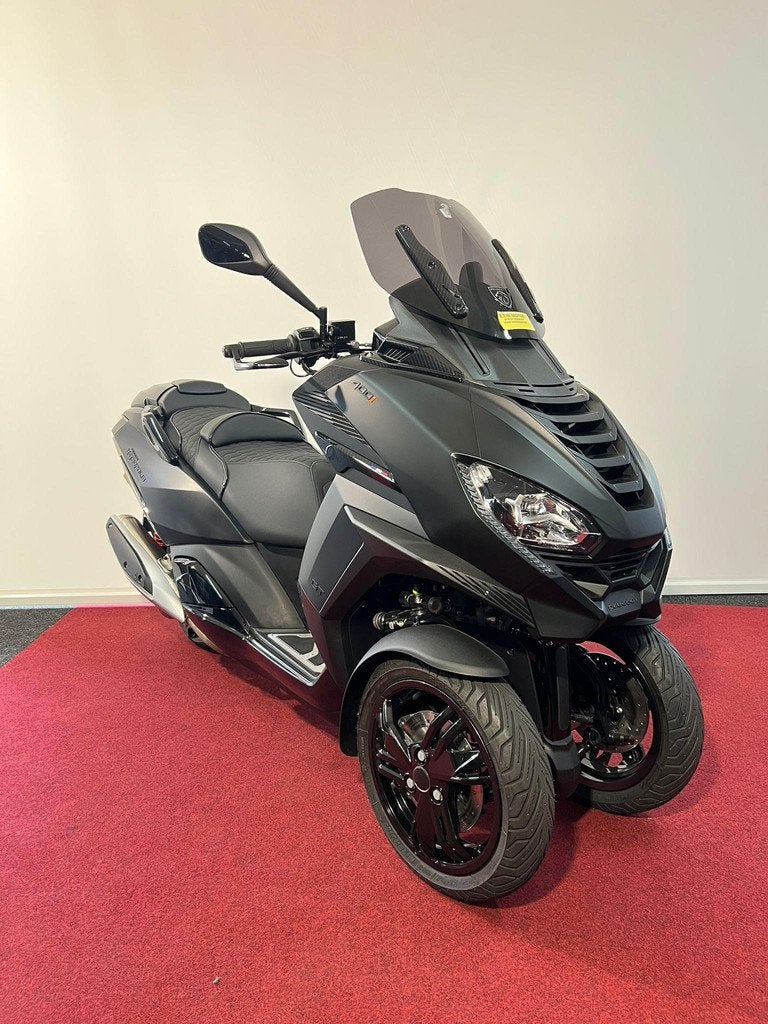 Peugeot Metropolis 400 Limited Black Edition NIEUW, Postbus 2097
3500 GB  Utrecht, NL, Scooter, Receptie-pne@peugeot.com, Peugeot Nederland N.V.