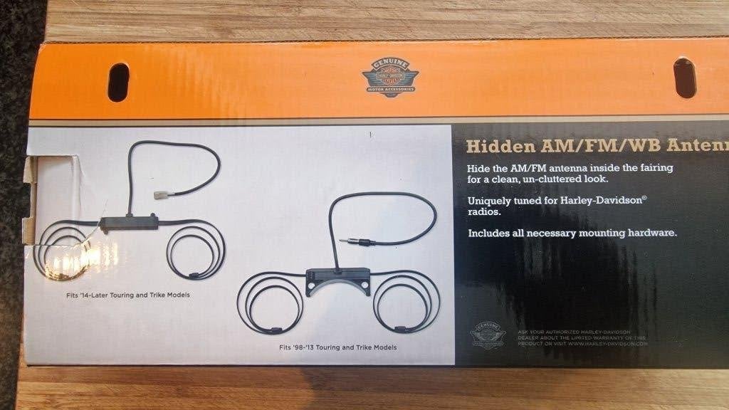 Harley Davidson Touring hidden antenna  partnr 76000862, Motoren, Onderdelen | Harley-Davidson, Ophalen of Verzenden, Gebruikt