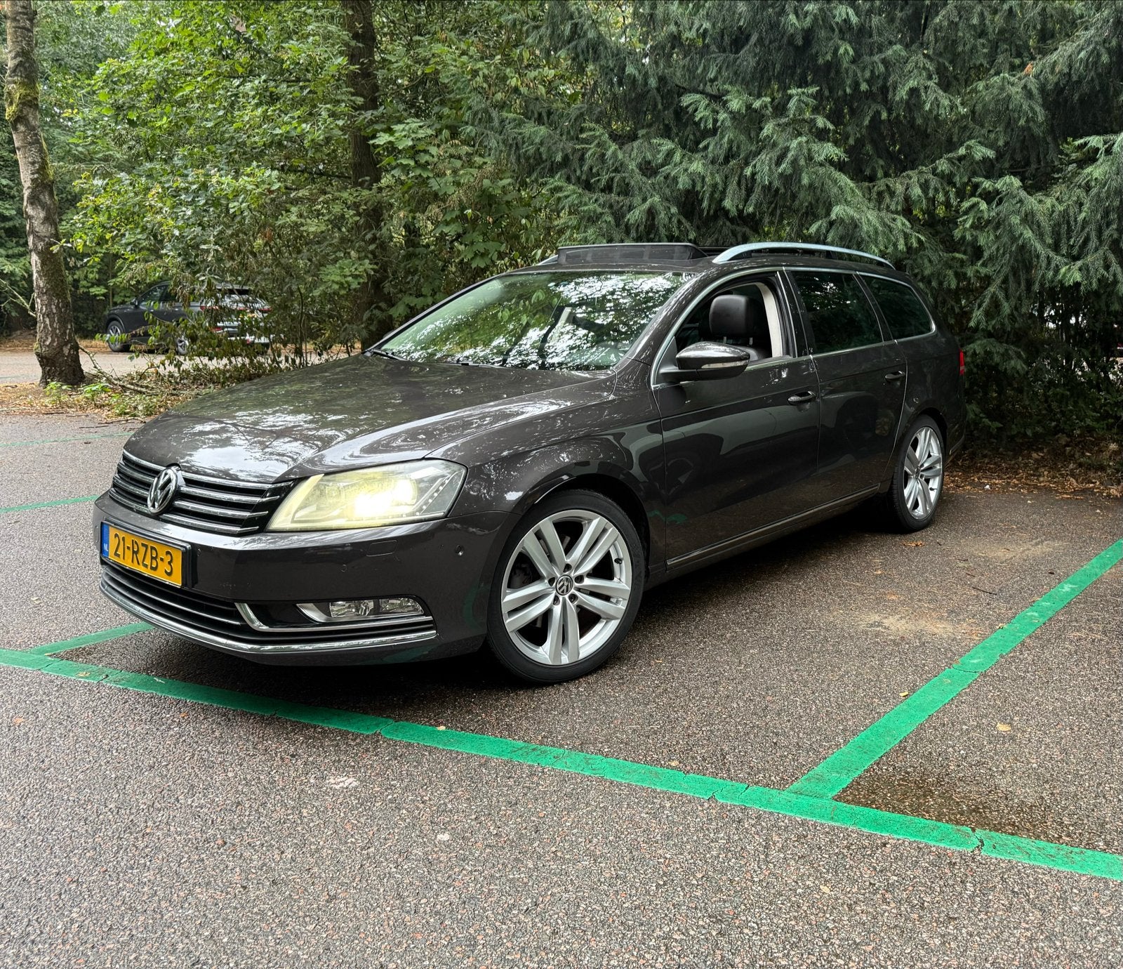 Volkswagen Passat 1.4 TSI Variant DSG 2011 Bruin LEES TEKST!, Auto's, 122 pk, Particulier, Onderhoudsboekje, 750 kg