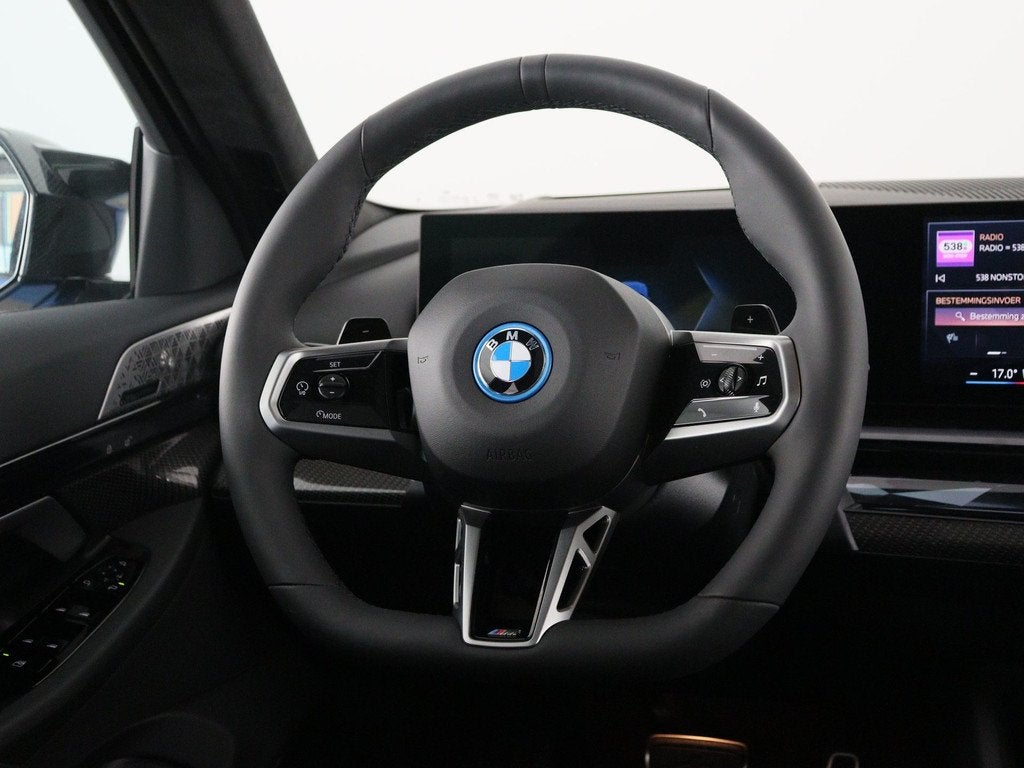BMW 5 Serie 550e xDrive Touring M-Performance uitgevoerd GEN, Auto's, Blauw, Overige brandstoffen, 489 pk, 2998 cc