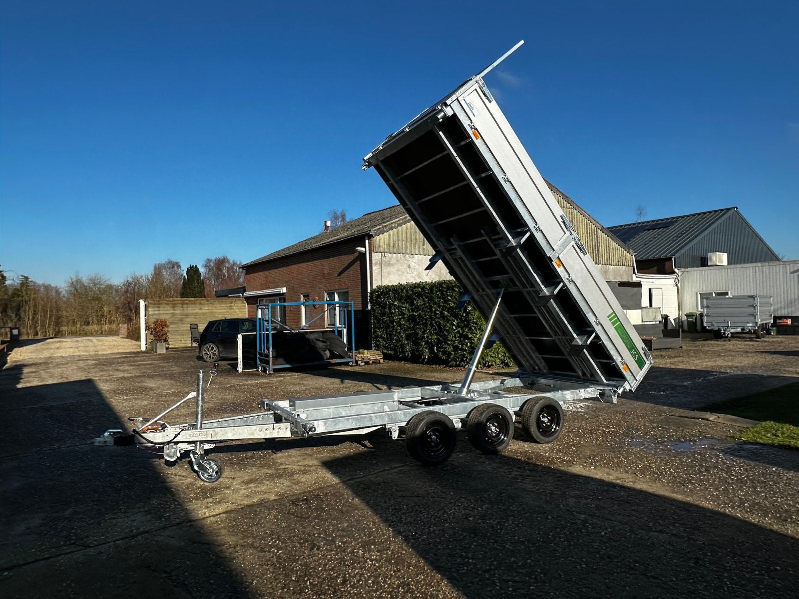 Tridem 3-zijdige elektriche kipper 400x200, parabolic