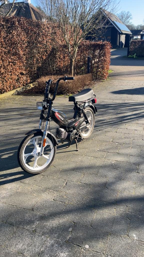 Mooie tomos 65cc met blauw kenteken, Fietsen en Brommers, Brommers | Tomos, Zo goed als nieuw, Overige modellen, Maximaal 25 km/u