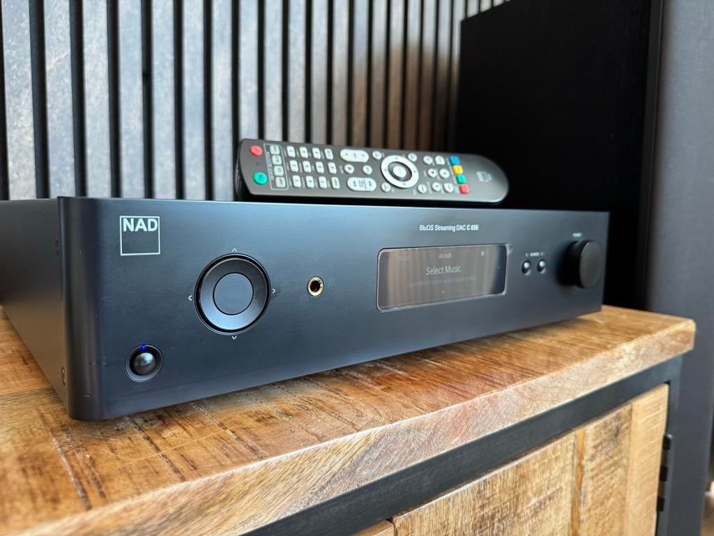 Mooie NAD C658 BluOS Streaming DAC Voorversterker, Overige merken, Ophalen of Verzenden, Zo goed als nieuw, /