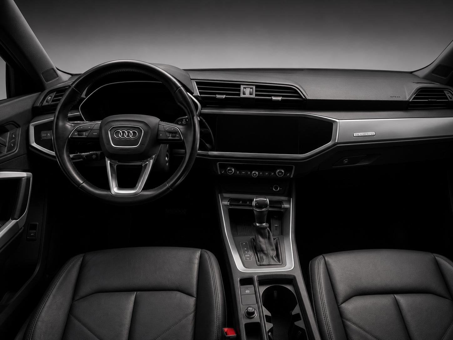 Audi Q3 35 TFSI Panorama|Vol Leder Audi Q3 35 TFSI Pro Line, 4 cilinders, Zwart, Leder, Bedrijf