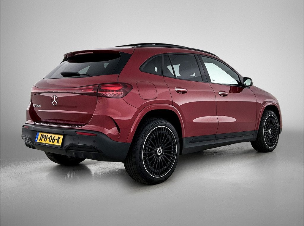 Mercedes-Benz EQA 250+ Business Solution AMG 71 kWh AMG Line, Auto's, Mercedes-Benz, 12 maanden, Gebruikt, Zwart, 190 pk