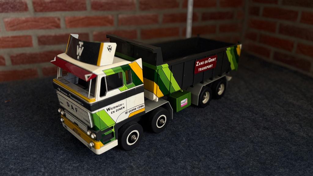 DAF 3300 Turbo zand en grind transport, Ophalen, Zo goed als nieuw