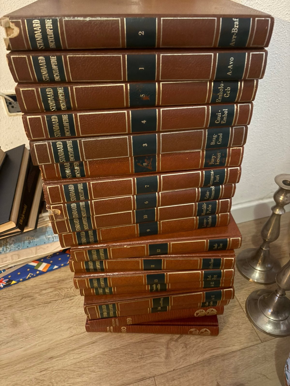 Gratis 18 encyclopedieën, Boeken, Encyclopedieën, Ophalen, Gelezen