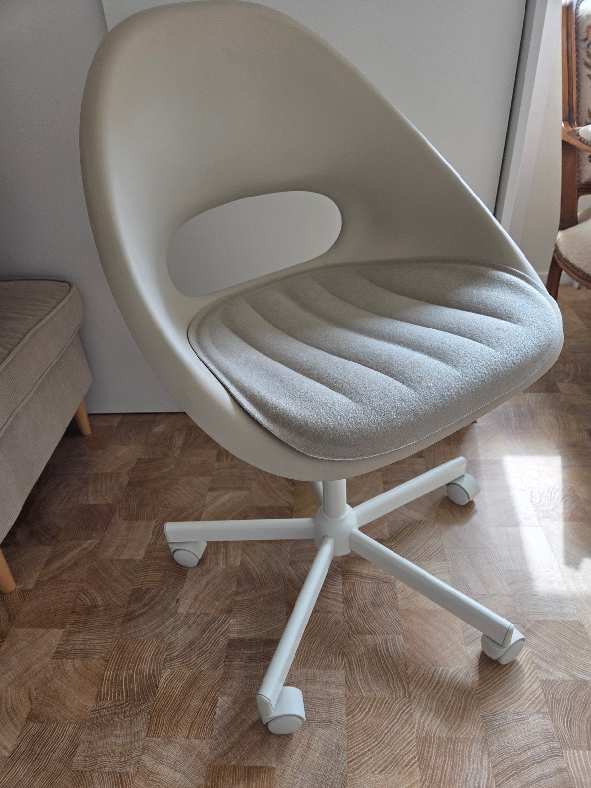 Ikea Bureaustoel, Ophalen, Zo goed als nieuw, Beige, Bureaustoel