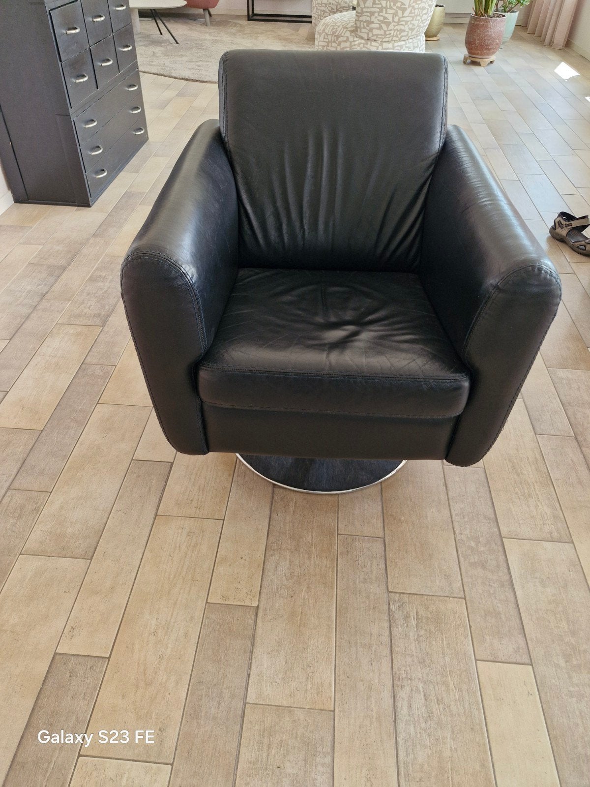 2 Leren Draaistoelen - Zo Goed als Nieuw, Huis en Inrichting, Fauteuils, Ophalen, 75 tot 100 cm, Zo goed als nieuw, Leer