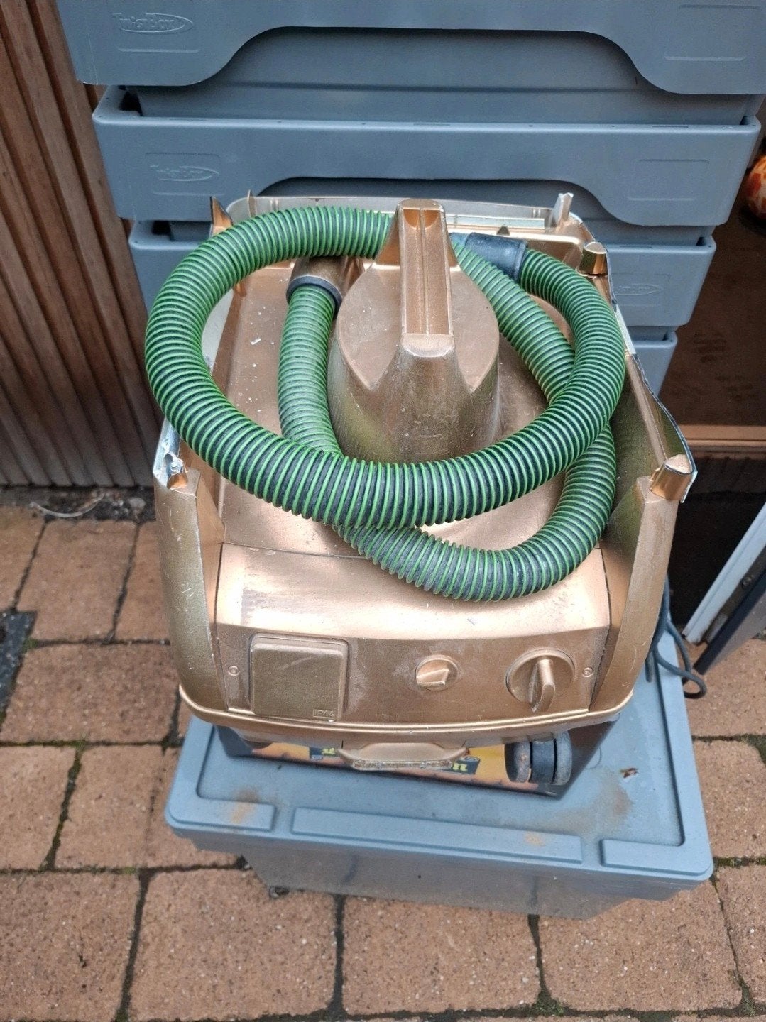 Festool Stofzuiger - Goud Gespoten, Werkt Prima, Witgoed en Apparatuur, Ophalen of Verzenden, Gebruikt, Industriële stofzuiger