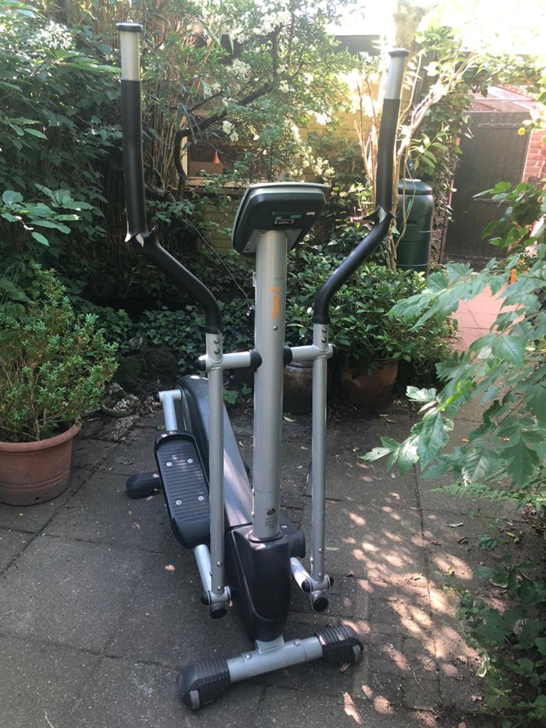 Crosstrainer orbit verrijdbaar, Ophalen, Gebruikt, Benen, Crosstrainer