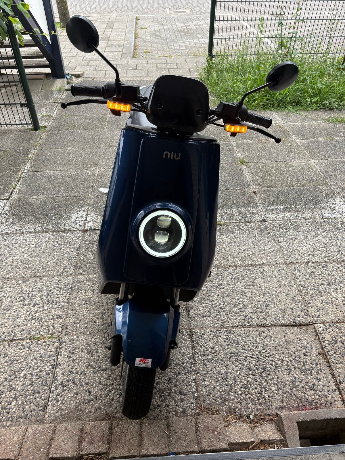 NIU N1S Achterbrug - Nieuwstaat, 800km gereden Geel kenteken, Fietsen en Brommers, Brommeronderdelen | Snorfietsen, Ophalen of Verzenden