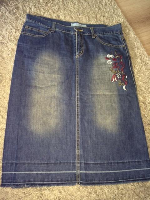 ZARA lange rechte jeans denim rok geborduurde bloemen mt 40, Maat 38/40 (M), Blauw, Nieuw, Ophalen of Verzenden