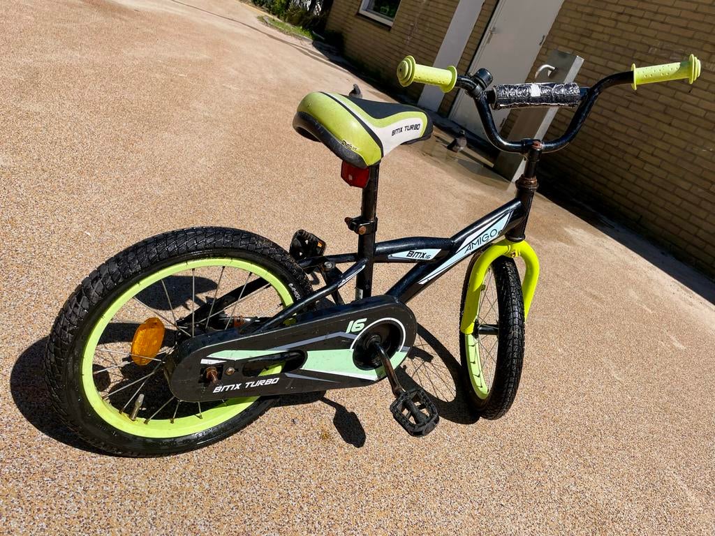 Amigo BMX Turbo Crossfiets 16 inch, Fietsen en Brommers, Ophalen, Staal, Velgrem, Voetsteunen