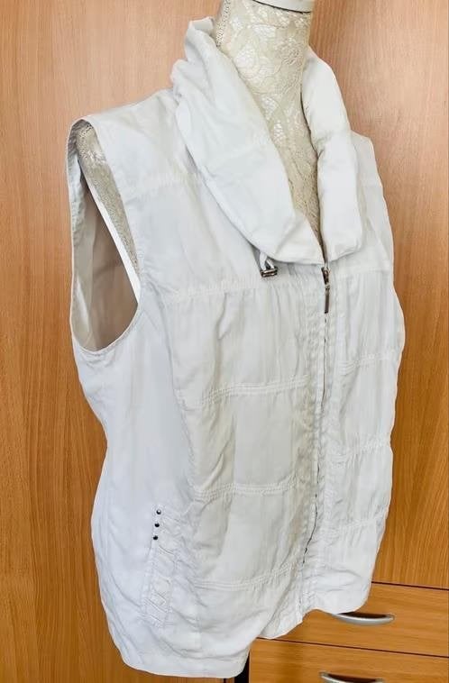 Erfo witte bodywarmer maat 42, Kleding | Dames, Ophalen of Verzenden, Zo goed als nieuw, Maat 42/44 (L), Wit