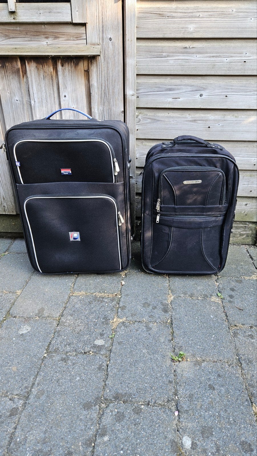 Gratis twee koffertjes, Ophalen, Gebruikt, Overige materialen, Wieltjes