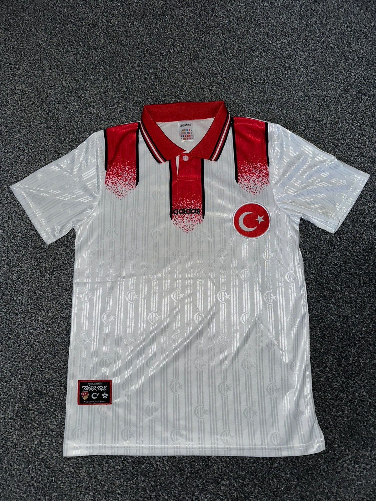 Turkije Retro Shirt - Maat S, Sport en Fitness, Voetbal, Maat S, Ophalen of Verzenden, Nieuw, Shirt