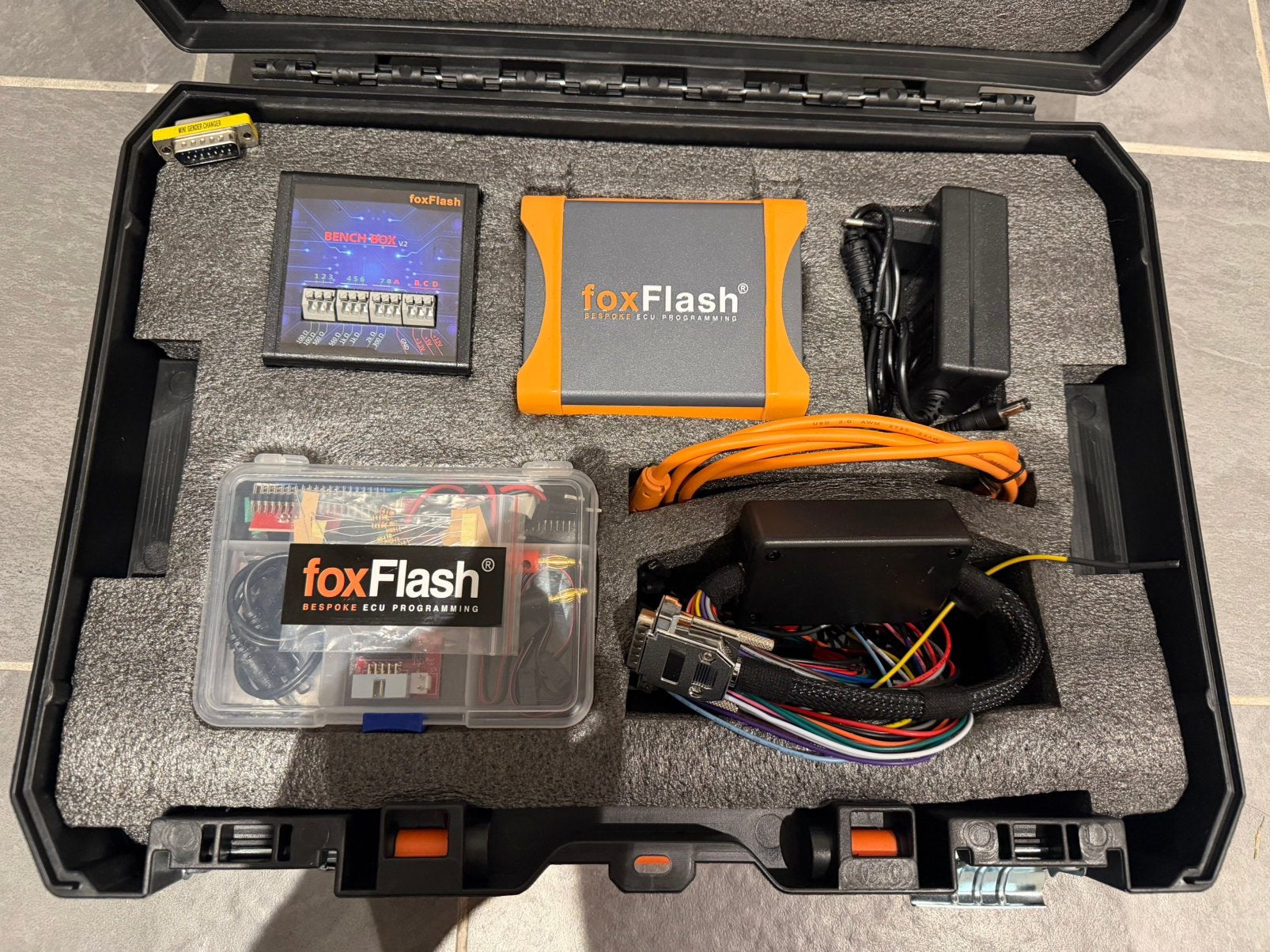 FoxFlash ECU/TCU Flash tool OBD-Bench-Boot Nieuw in doos!, Auto diversen, Ophalen of Verzenden, Nieuw
