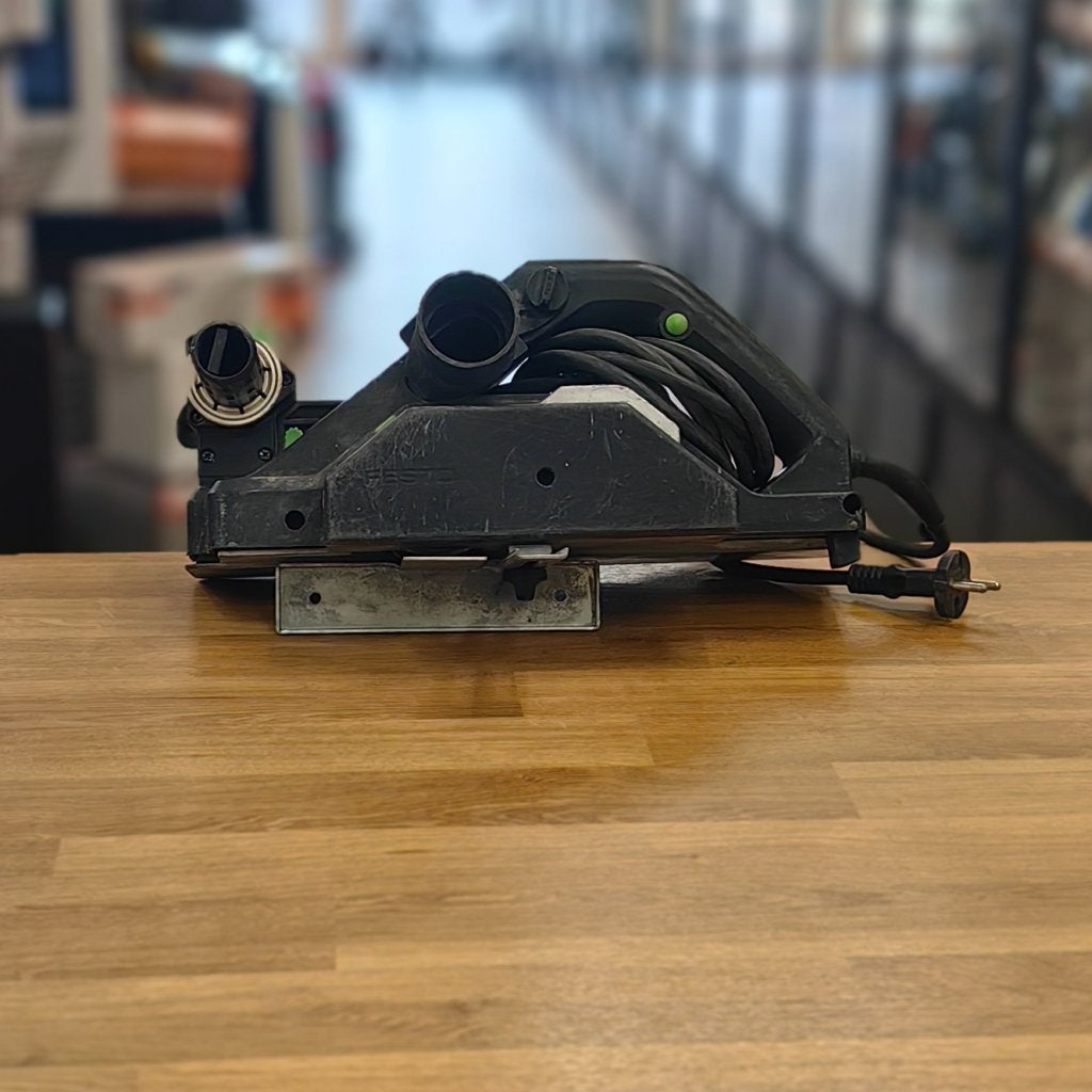 Festo HL850E Schaafmachine 850W - In Goede Staat, Festool, Zo goed als nieuw, Support@festool.com, Festool GmbH, Wertstraße 20, 
73240 Wendlingen
Germany