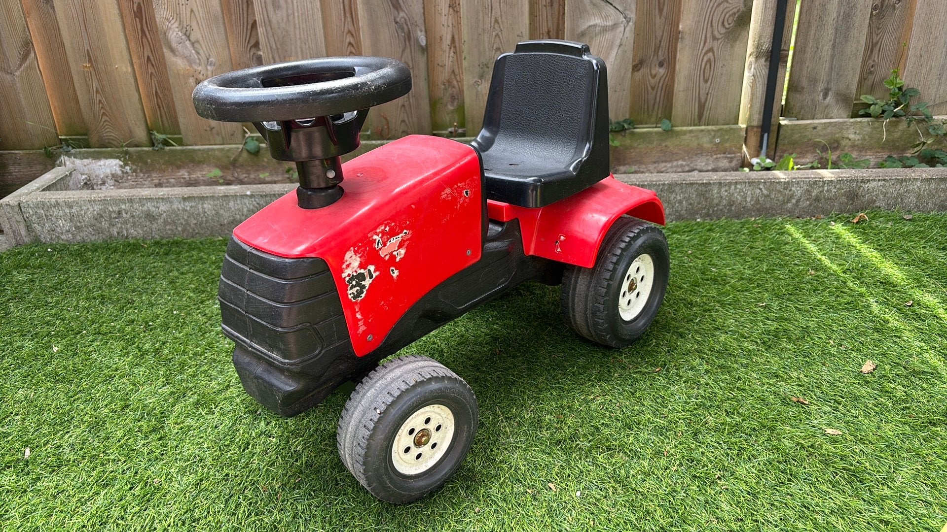 Falk mini looptractor rood buitenspeelgoed, Ophalen, Gebruikt