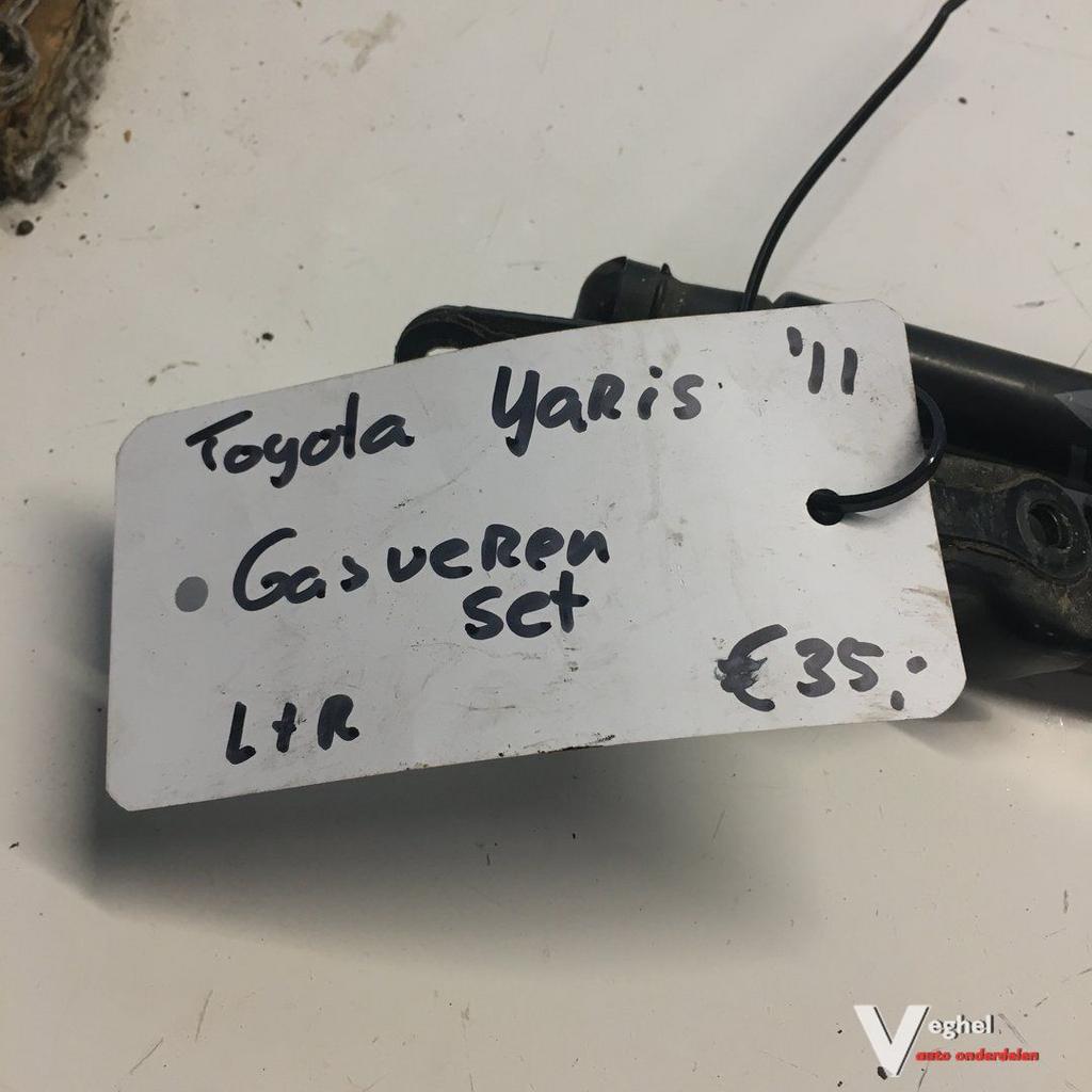 Toyota Yaris 2011 Gasveren set achterklep, Gebruikt, -, -, Ophalen of Verzenden
