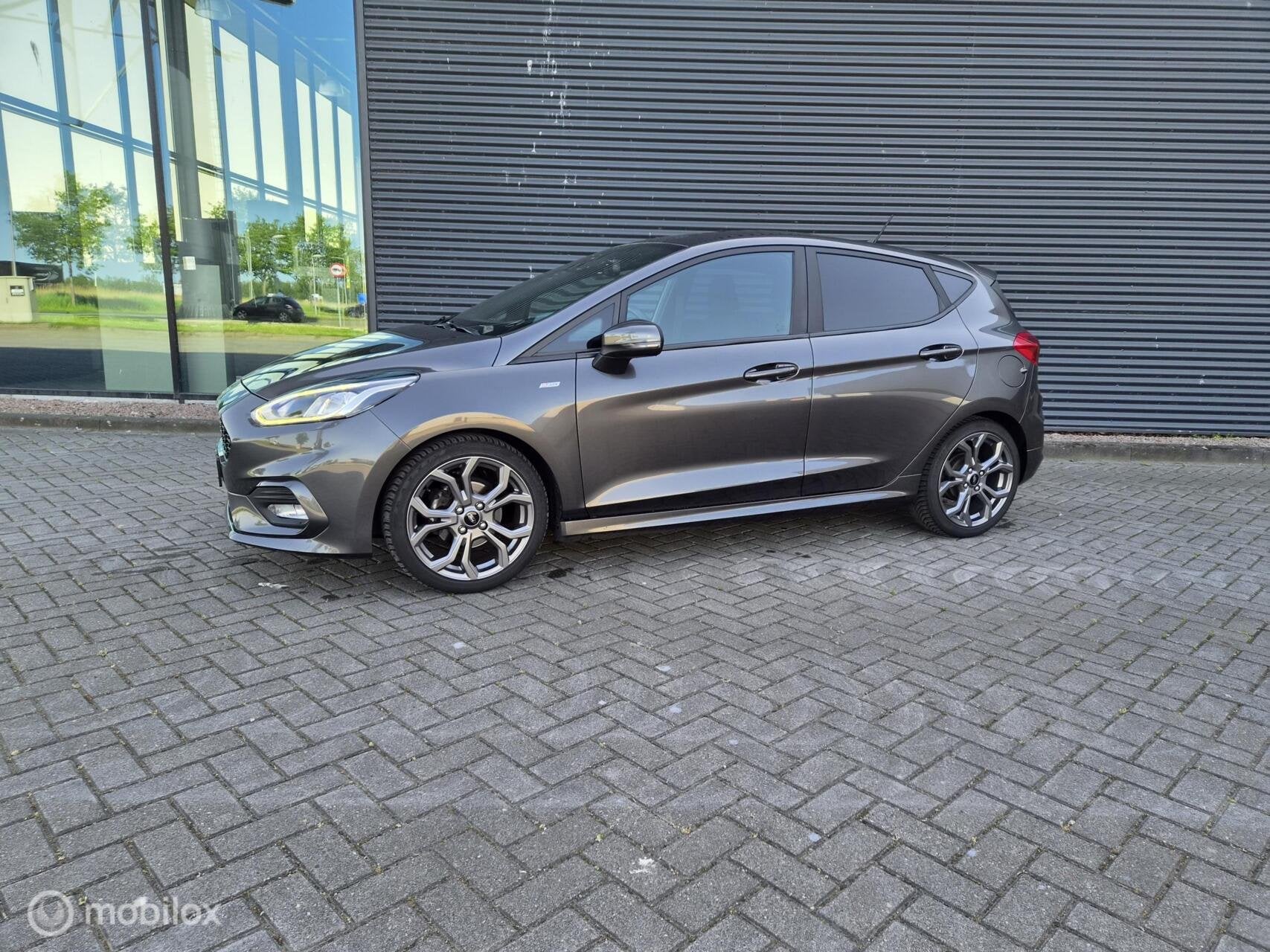 Ford Fiesta 1.0 EcoBoost Hybrid ST-Line X, Voorwielaandrijving, Stof, Gebruikt, Euro 6