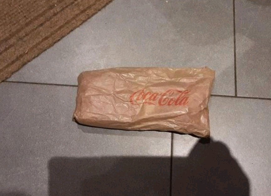 SPLINTERNIEUWE WARME ORIGINELE COCA-COLA MERK MUTS
EEN MAAT, Ophalen of Verzenden, Nieuw, Gebruiksvoorwerp