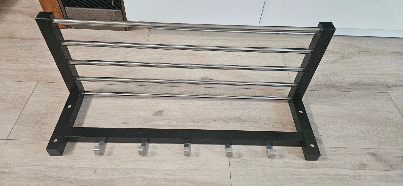 Zwarte Ikea Tjusig kapstok, Huis en Inrichting, Woonaccessoires | Kapstokken, Nieuw, Minder dan 100 cm, Hout, Ophalen
