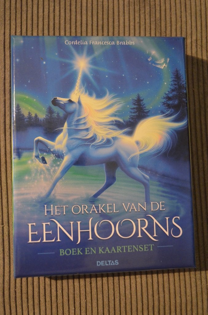 Het Orakel van de Eenhoorns, Boeken, Ophalen of Verzenden, Zo goed als nieuw, Tarot of Kaarten leggen, Overige typen