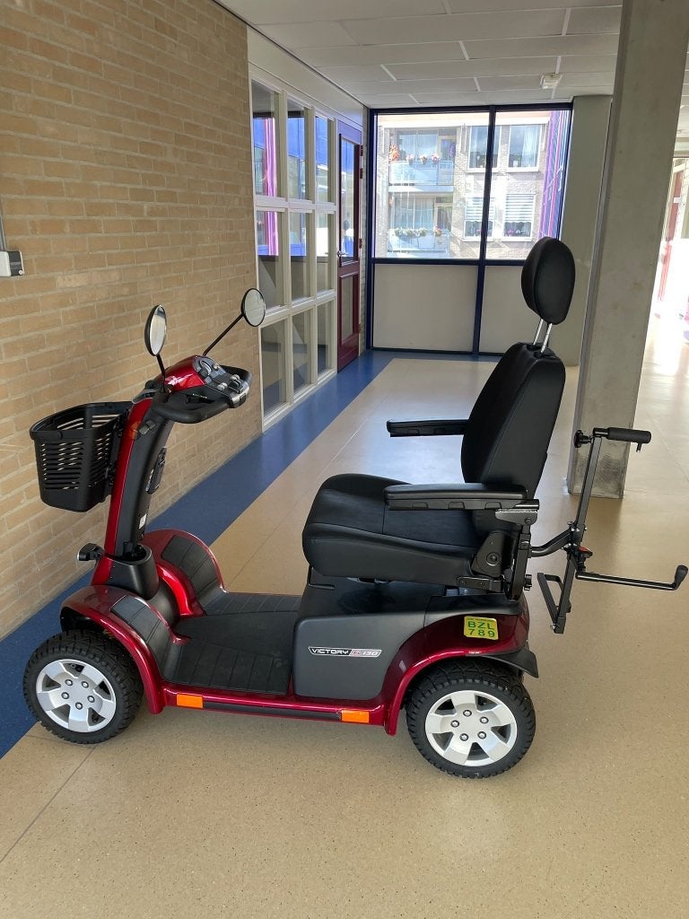 Zgan Scootmobiel Pride DeLuxe met rollatorhouder, Diversen, Ophalen, Pride, 16 km/u of meer, 26 t/m 35 km